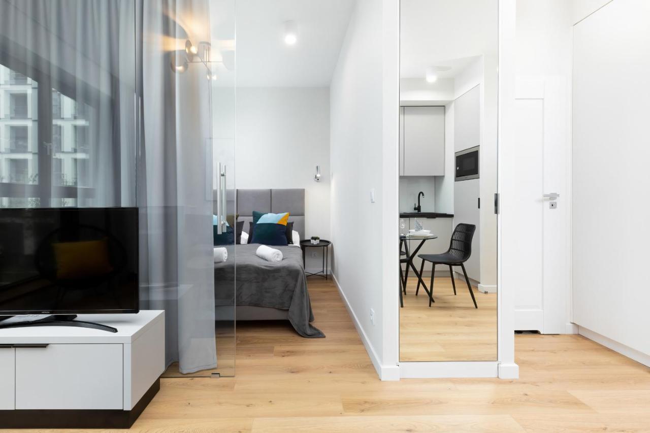 Apartments Browary Warszawskie By Noclegi Renters Varsavia Esterno foto