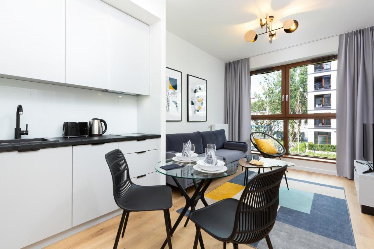 Apartments Browary Warszawskie By Noclegi Renters Varsavia Esterno foto