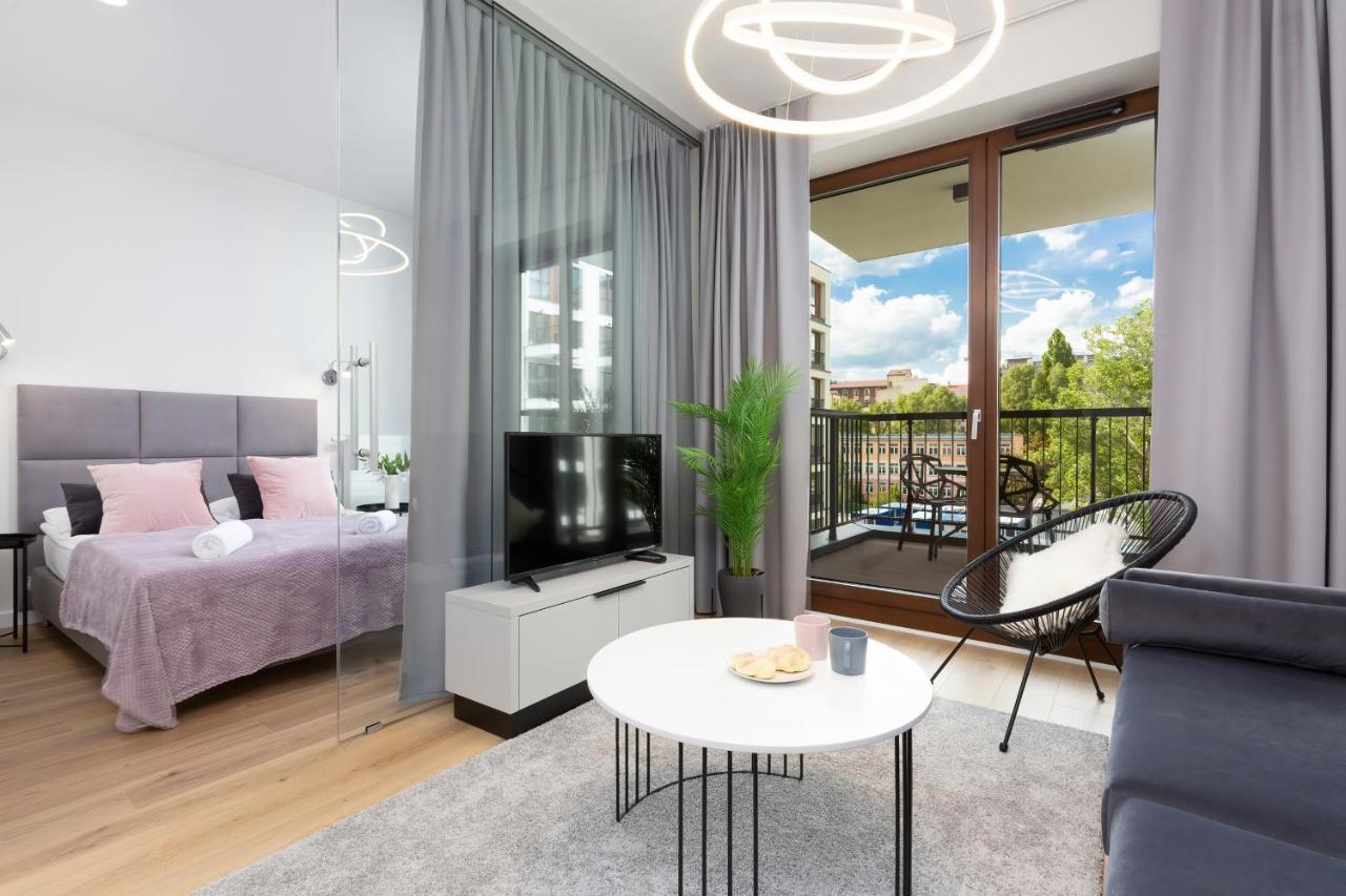 Apartments Browary Warszawskie By Noclegi Renters Varsavia Esterno foto