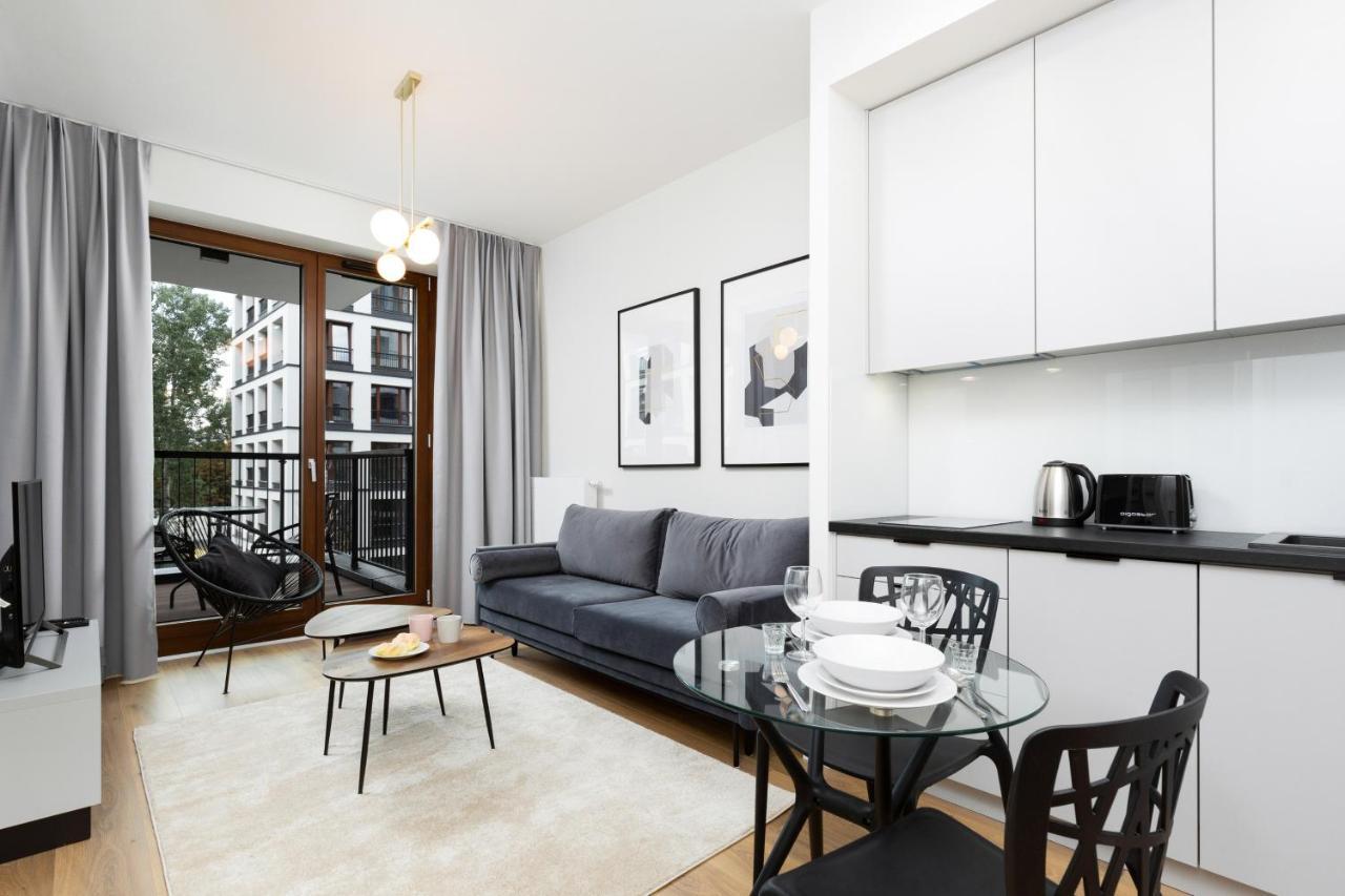 Apartments Browary Warszawskie By Noclegi Renters Varsavia Esterno foto